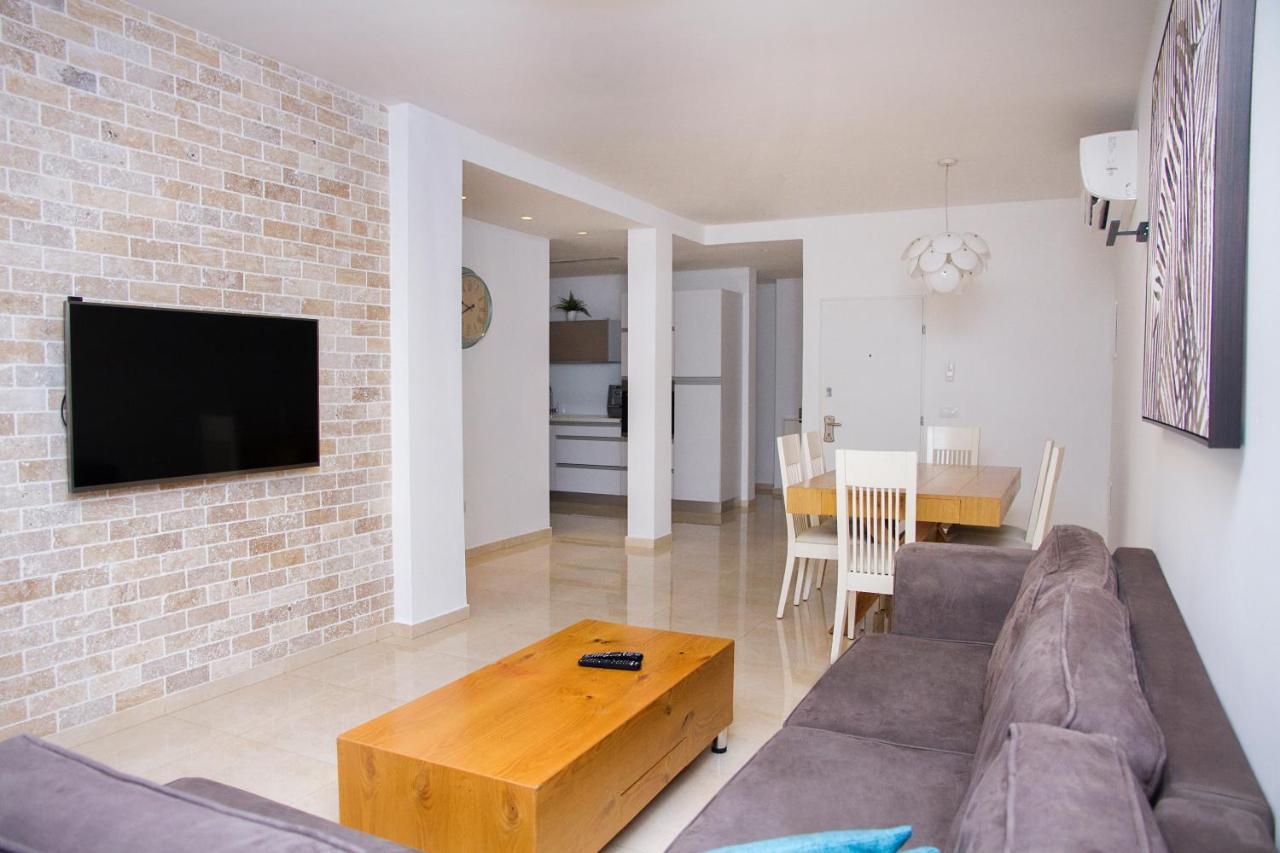 Apartments4You Etsel Bat Yam Εξωτερικό φωτογραφία