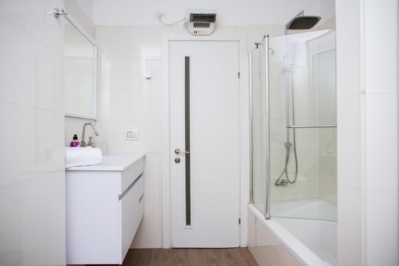 Apartments4You Etsel Bat Yam Εξωτερικό φωτογραφία