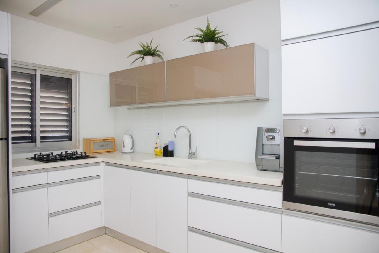 Apartments4You Etsel Bat Yam Εξωτερικό φωτογραφία