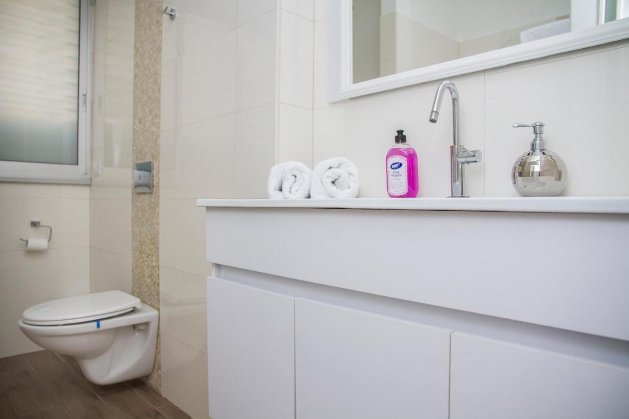 Apartments4You Etsel Bat Yam Εξωτερικό φωτογραφία