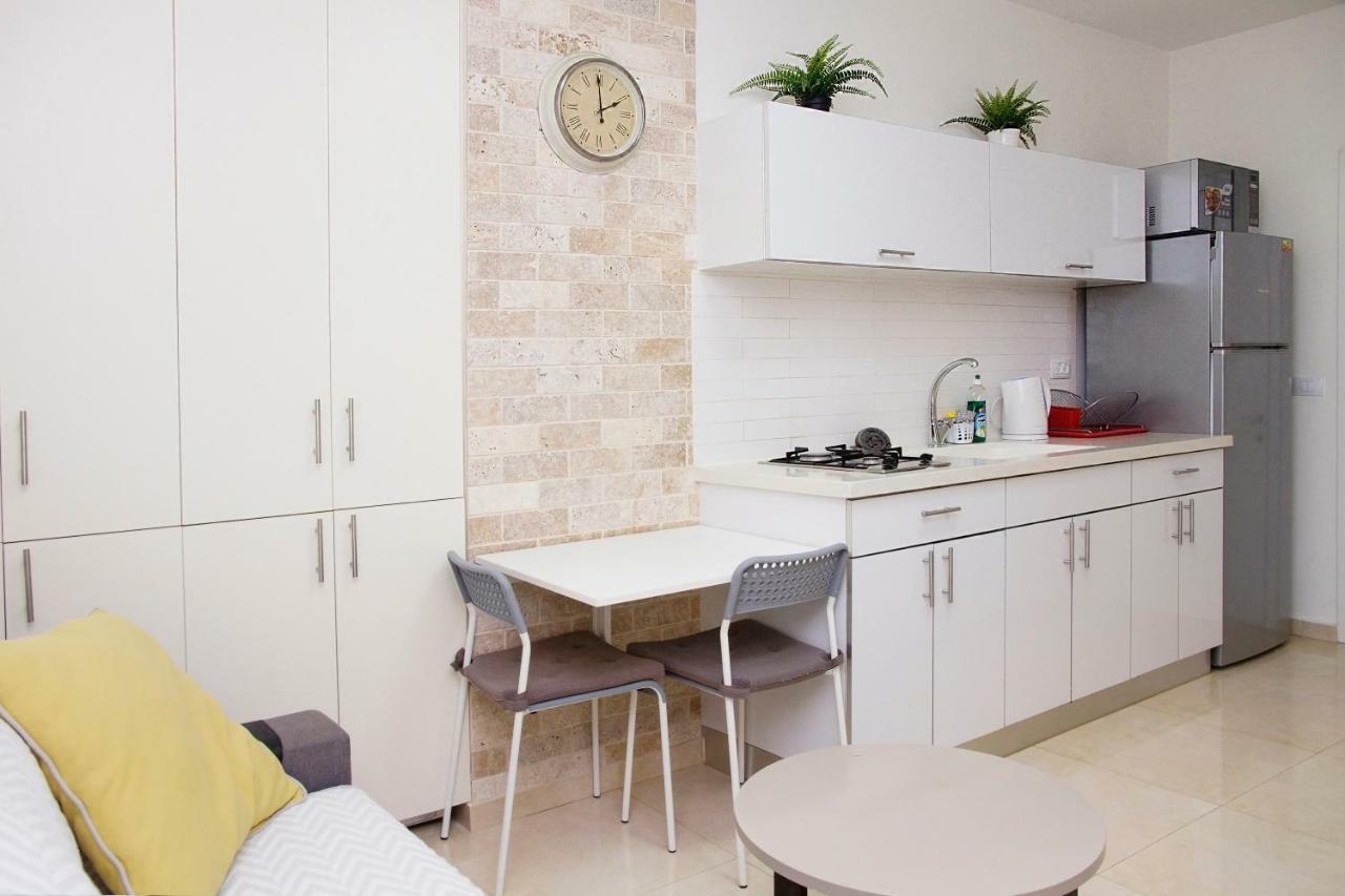 Apartments4You Etsel Bat Yam Εξωτερικό φωτογραφία