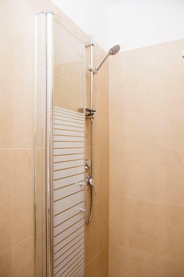 Apartments4You Etsel Bat Yam Εξωτερικό φωτογραφία
